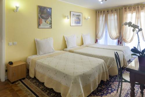 Imagen de la habitación del Hotel Marie-louise. Foto 9