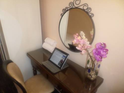 Imagen de la habitación del Hotel Marie-louise. Foto 12