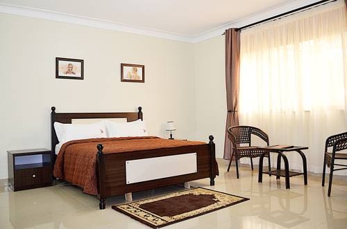 Imagen de la habitación del Hotel Marie's Royale. Foto 4