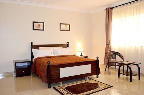Imagen de la habitación del Hotel Marie's Royale. Foto 7