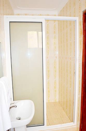 Imagen de la habitación del Hotel Marie's Royale. Foto 8