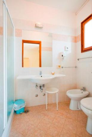 Imagen de la habitación del Hotel Marietta, Caorle. Foto 10