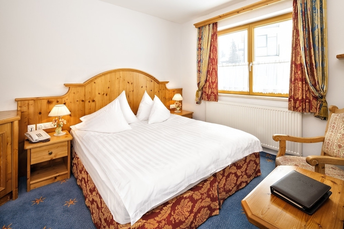 Imagen de la habitación del Hotel Marietta. Foto 7