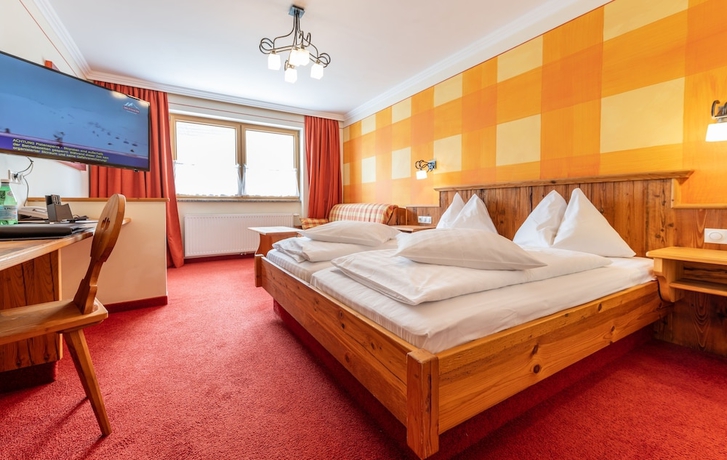 Imagen de la habitación del Hotel Marietta. Foto 13