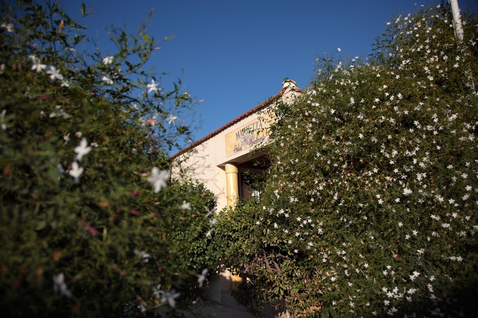 Imagen de los exteriores del Hotel Marietta and Apartments. Foto 9