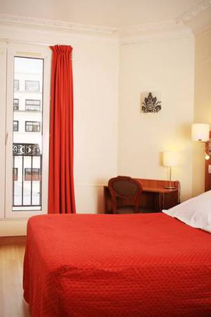 Imagen de la habitación del Hotel Marignan. Foto 11