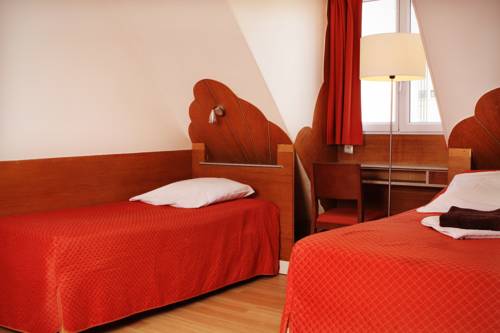 Imagen de la habitación del Hotel Marignan. Foto 13