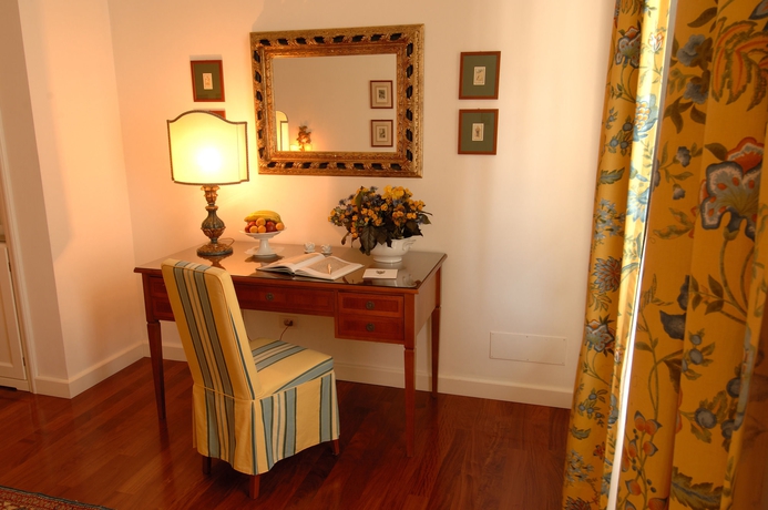 Imagen de la habitación del Hotel Marignolle Relais & Charme. Foto 7