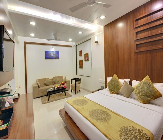 Imagen de la habitación del Hotel Marigold Regency. Foto 19