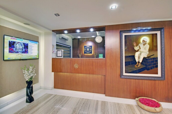 Imagen de los interiores del Hotel Marigold Regency. Foto 24