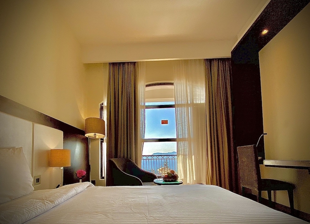 Imagen de la habitación del Hotel Marigold Sarovar Portico Shimla. Foto 4