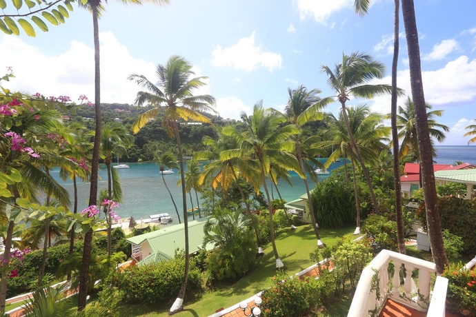 Imagen de los exteriores del Hotel Marigot Beach Club and Dive Resort. Foto 13