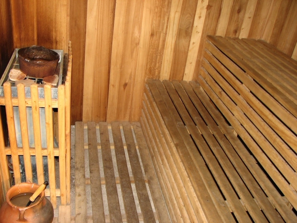 Imagen de la piscina del Hotel Marilian. Foto 19