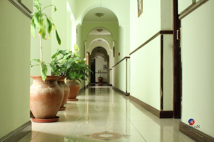 Imagen de los interiores del Hotel Marilian. Foto 16