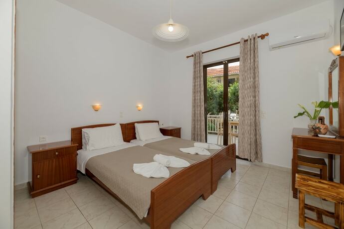Imagen de la habitación del Hotel Mariliki Studios. Foto 18