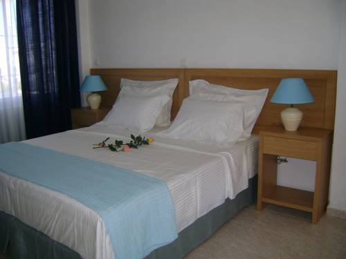 Imagen de la habitación del Hotel Mariliza Beach. Foto 3