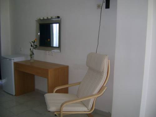 Imagen de la habitación del Hotel Mariliza Beach. Foto 4