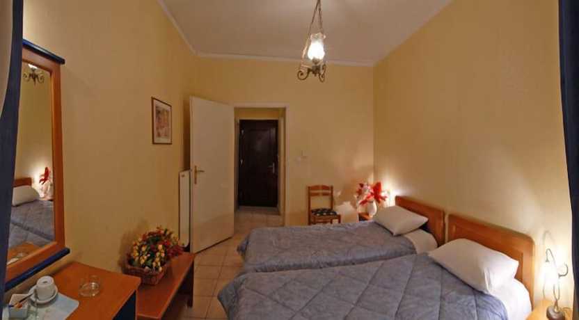 Imagen de la habitación del Hotel Marily, Pirgos. Foto 5