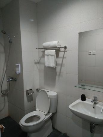 Imagen de la habitación del Hotel Marilyn Serpong. Foto 9