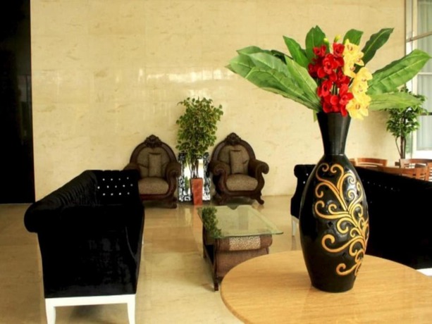 Imagen de los interiores del Hotel Marilyn Serpong. Foto 17