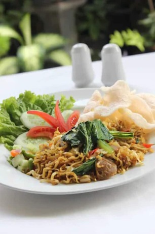Imagen del bar/restaurante del Hotel Marilyn Serpong. Foto 7