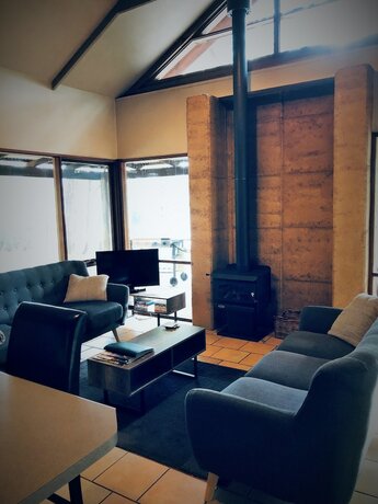 Imagen de la habitación del Hotel Marima Cottages. Foto 18