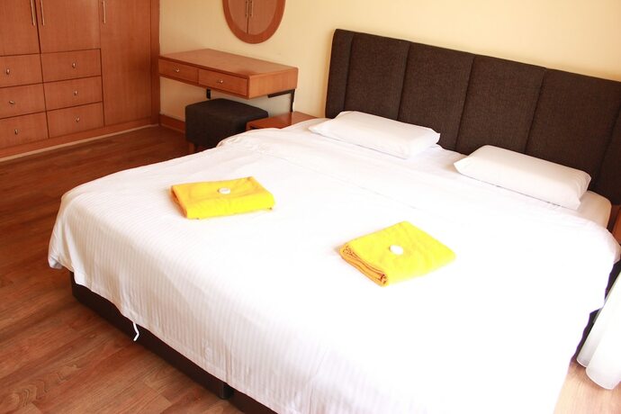 Imagen general del Hotel Marimari Marina Service Condo. Foto 1