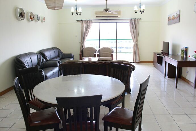 Imagen de la habitación del Hotel Marimari Marina Service Condo. Foto 8