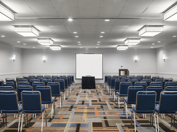 Imagen de los interiores del Hotel Marin Hilltop. Foto 12