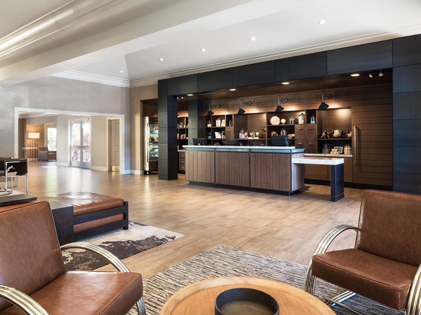 Imagen de los interiores del Hotel Marin Hilltop. Foto 15