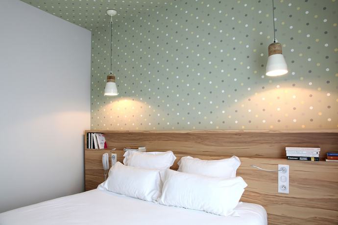 Imagen de la habitación del Hotel Marin, LAVAL. Foto 11