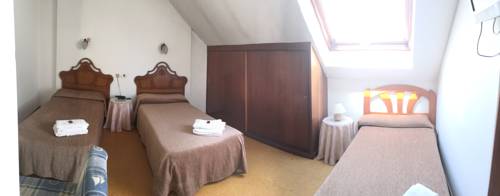 Imagen de la habitación del Hotel Marin, Mar&iacute;n. Foto 3