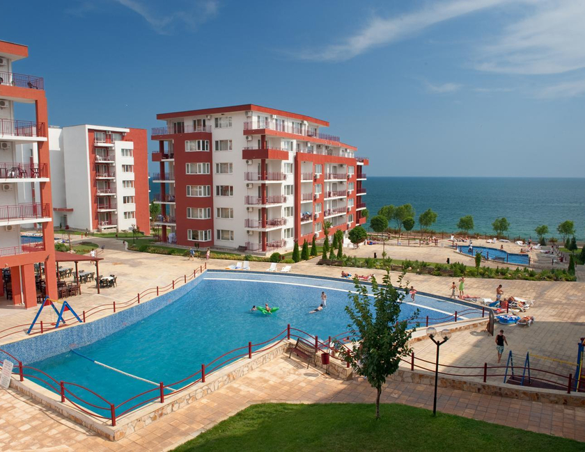Imagen general del Hotel Marina And Panorama Fort Apartments. Foto 2