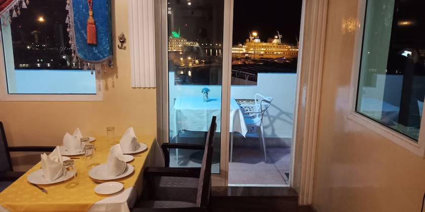 Imagen del bar/restaurante del Hotel Marina, Ash Shutayfi. Foto 5