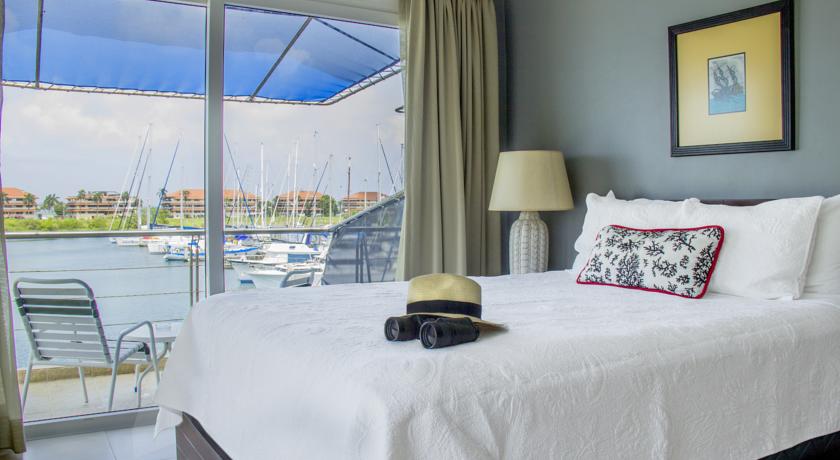 Imagen de la habitación del Hotel Marina At Shelter Bay. Foto 3