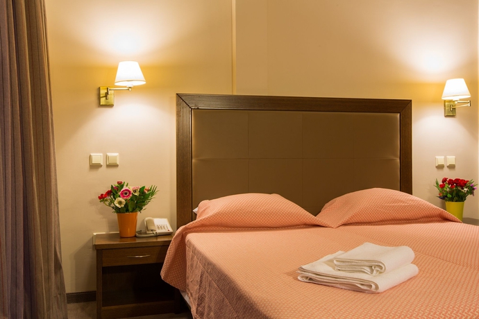 Imagen de la habitación del Hotel Marina Athens. Foto 6