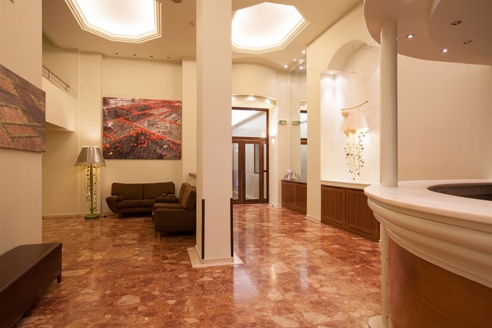 Imagen de los interiores del Hotel Marina Athens. Foto 13