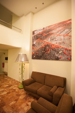 Imagen de los interiores del Hotel Marina Athens. Foto 15