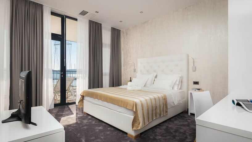 Imagen general del Hotel Marina Baotić Apartments. Foto 2