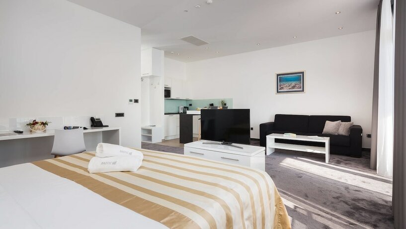 Imagen general del Hotel Marina Baotić Apartments. Foto 7