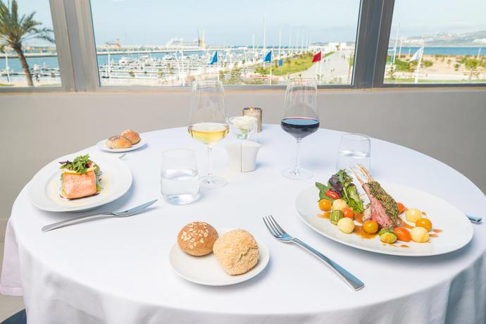 Imagen general del Hotel Marina Bay City Center. Foto 8