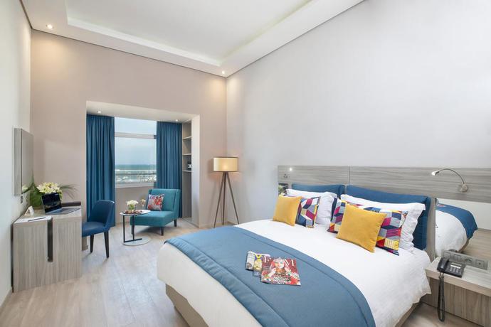 Imagen general del Hotel Marina Bay City Center. Foto 16