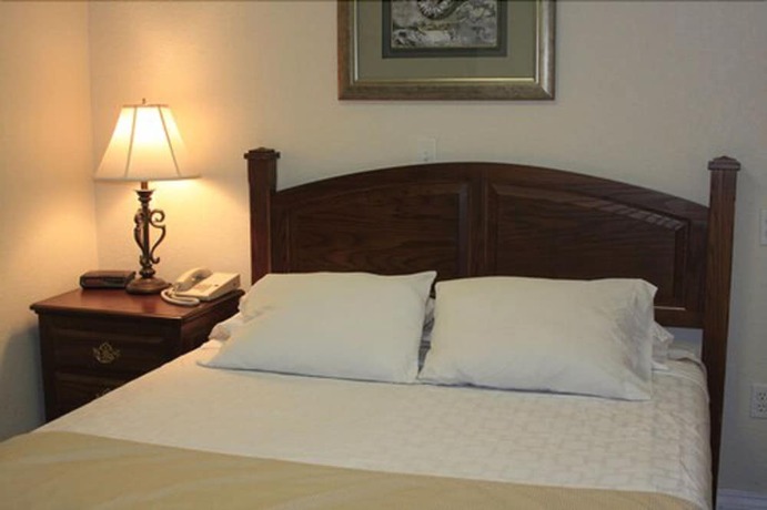 Imagen de la habitación del Hotel Marina Bay Resort. Foto 5
