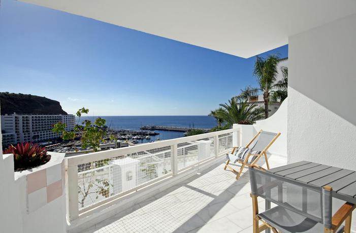 Imagen de los exteriores del Hotel Marina Bayview - Adults Only. Foto 6