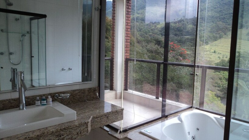 Imagen general del Hotel Marina Bella. Foto 7