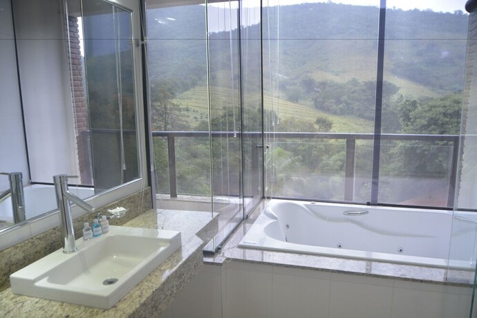 Imagen de la habitación del Hotel Marina Bella. Foto 18