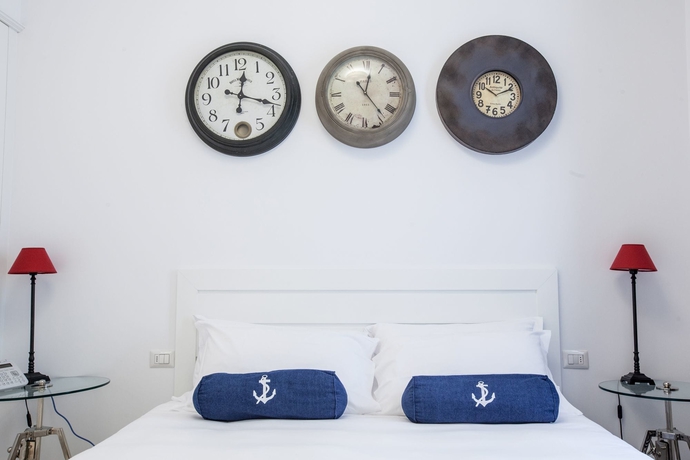 Imagen de la habitación del Hotel Marina Charming Rooms. Foto 14
