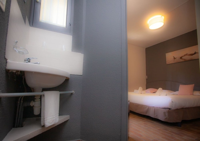 Imagen de la habitación del Hotel Marina Club, Cogolin. Foto 2