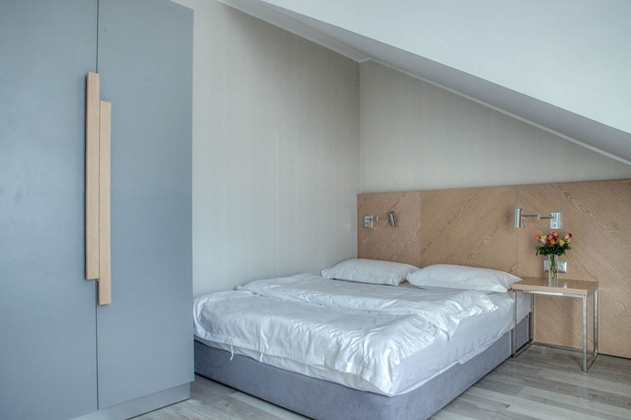 Imagen de la habitación del Hotel Marina Club Residence. Foto 18