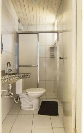 Imagen de la habitación del Hotel Marina Clube De Pesca Cananeia. Foto 26